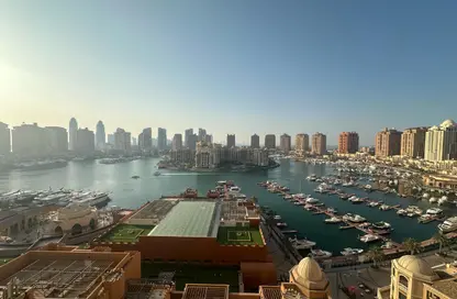 Apartment - 3 Bedrooms - 4 Bathrooms for rent in West Porto Drive - Porto Arabia - The Pearl Island - Doha