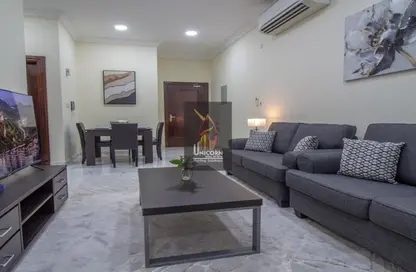 Apartment - 2 Bedrooms - 2 Bathrooms for rent in Al Nasr Street - Al Nasr - Doha