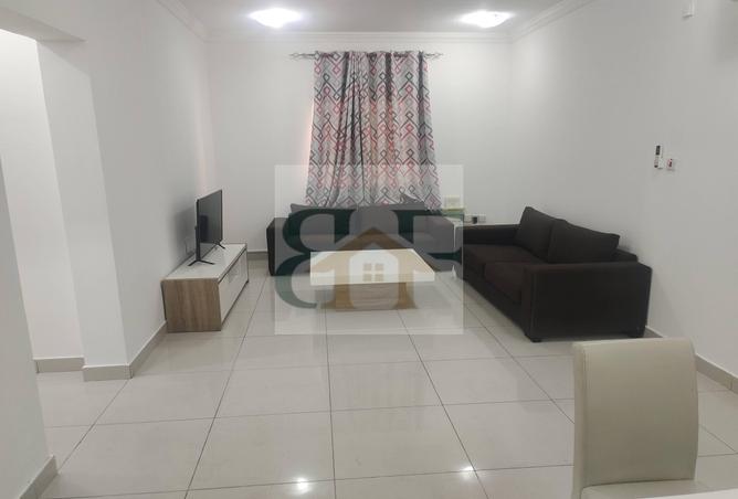 952744 - Property Main Image
