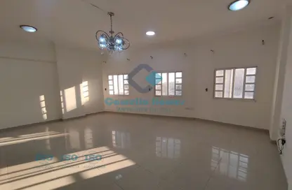 شقة - 2 غرف نوم - 2 حمامات للايجار في شارع السد - السد - الدوحة