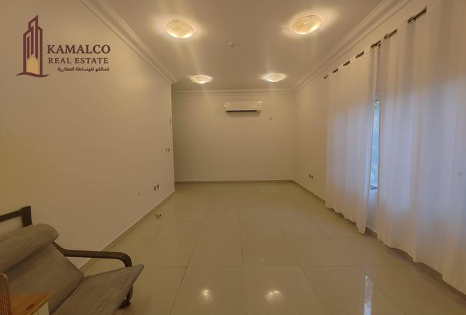 953563 - Property Main Image