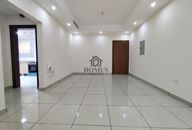 968592 - Property Image 2