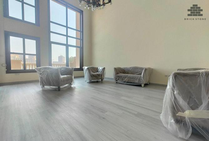 996855 - Property Image 3