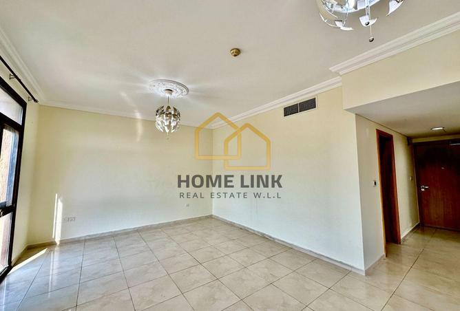 922268 - Property Image 3