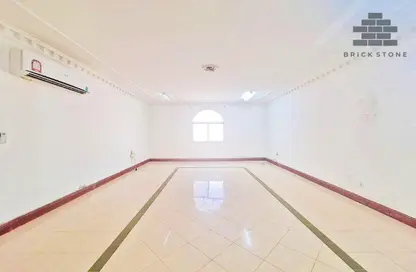 Apartment - 3 Bedrooms - 3 Bathrooms for rent in Al Jazeera Street - Fereej Bin Mahmoud North - Fereej Bin Mahmoud - Doha