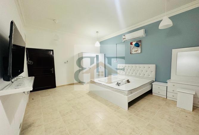 972943 - Property Main Image