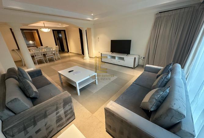 882587 - Property Main Image