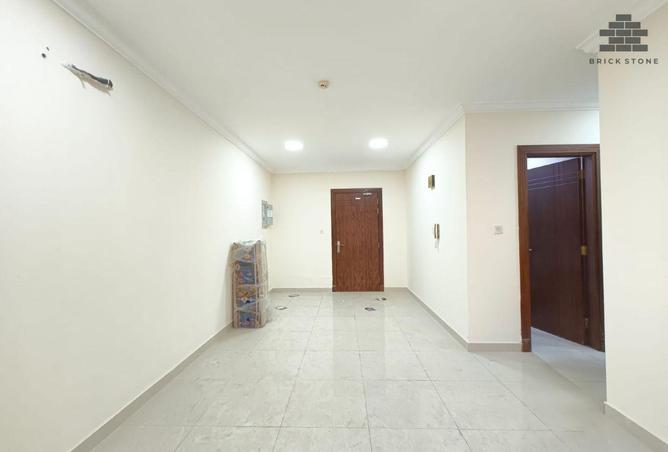 977227 - Property Image 2