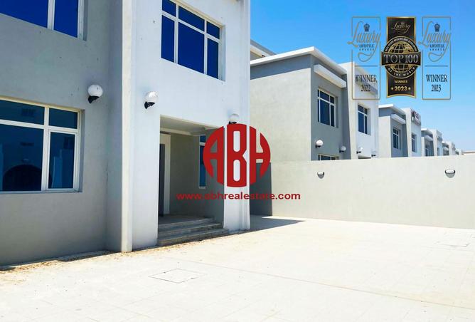 Villa - 7 Bedrooms - 7+ Bathrooms for sale in Al Thumama - Al Thumama - Doha