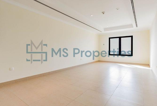 995198 - Property Image 2