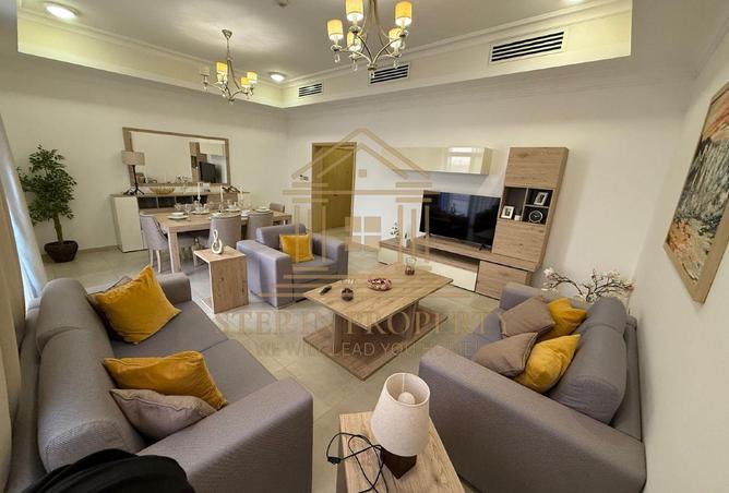 1002483 - Property Image 2