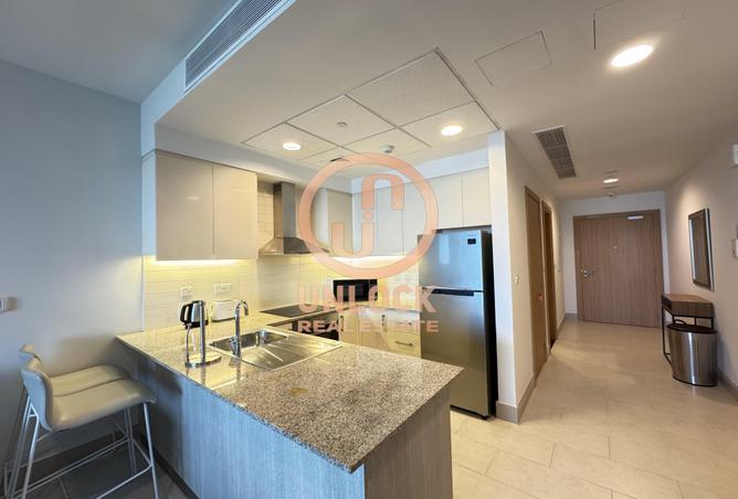 990551 - Property Image 3