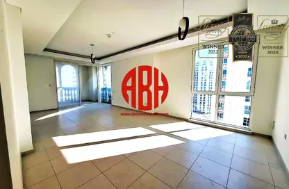 Apartment - 2 Bedrooms - 2 Bathrooms for rent in Viva West - Viva Bahriyah - The Pearl Island - Doha
