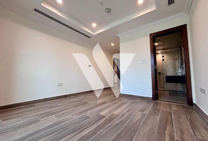 1004968 - Property Image 3