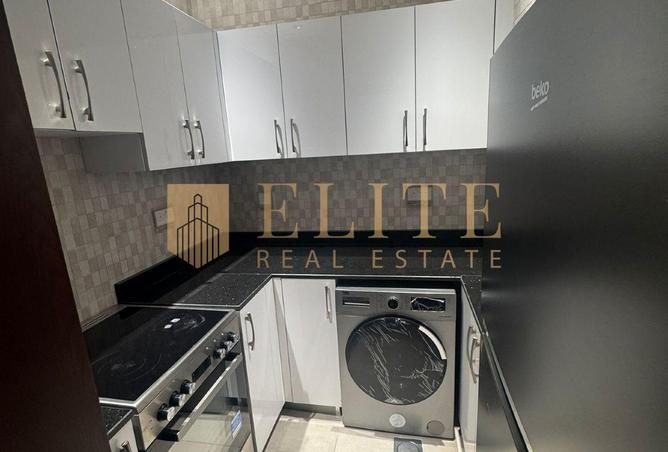 998977 - Property Image 2