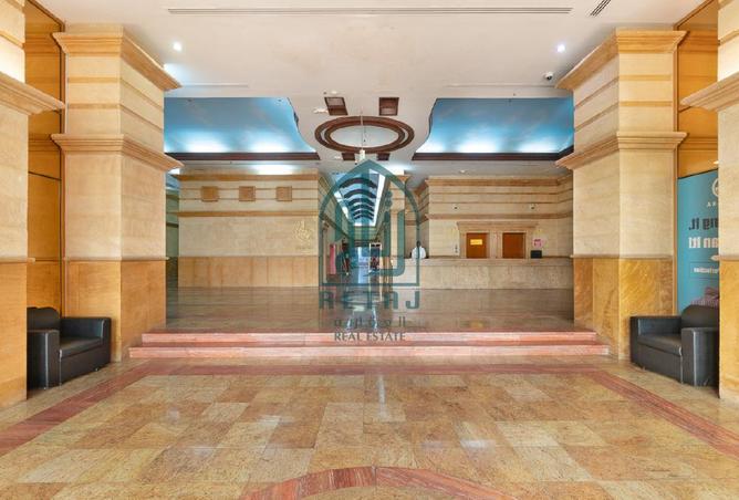 828387 - Property Image 3