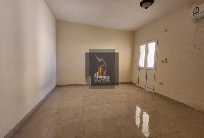 968139 - Property Image 3