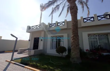 Outdoor House image for: Villa - 3 Bedrooms - 3 Bathrooms for rent in Al Hamraa Street - Al Thumama - Doha, Image 1