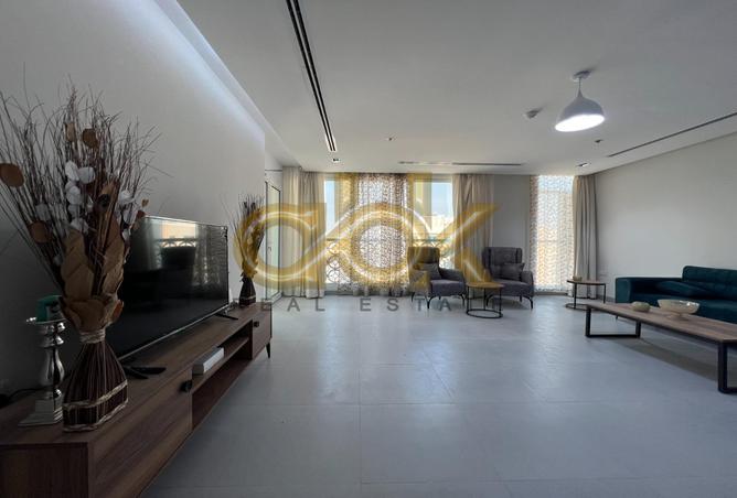 929422 - Property Image 3