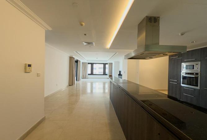 885413 - Property Image 2