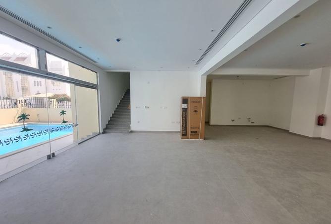 962544 - Property Image 2