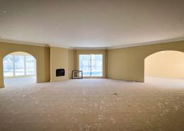 Empty Room image for: Villa - 6 bathrooms for rent in South Gate - West Bay Lagoon - Doha, Image 1