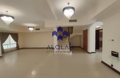 فيلا - 4 غرف نوم - 4 حمامات للايجار في شارع الوعب - الوعب - الدوحة