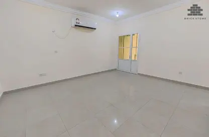 شقة - 2 غرف نوم - 2 حمامات للايجار في منتزه 35 - المنتزه - الدوحة