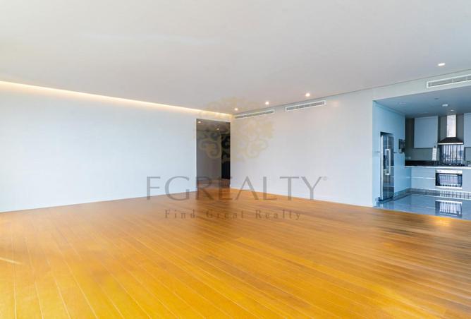 984151 - Property Image 2