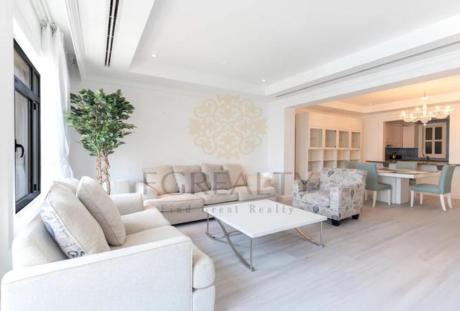 953137 - Property Image 2