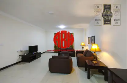 Apartment - 2 Bedrooms - 2 Bathrooms for rent in Al Sadd Road - Al Sadd - Doha