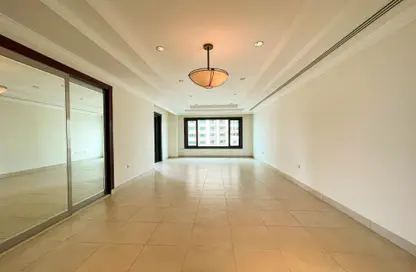 Apartment - 2 Bedrooms - 1 Bathroom for rent in Murano - Qanat Quartier - The Pearl Island - Doha