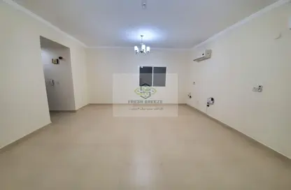 Apartment - 2 Bedrooms - 2 Bathrooms for rent in Anas Street - Fereej Bin Mahmoud North - Fereej Bin Mahmoud - Doha