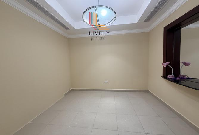 1004528 - Property Image 2