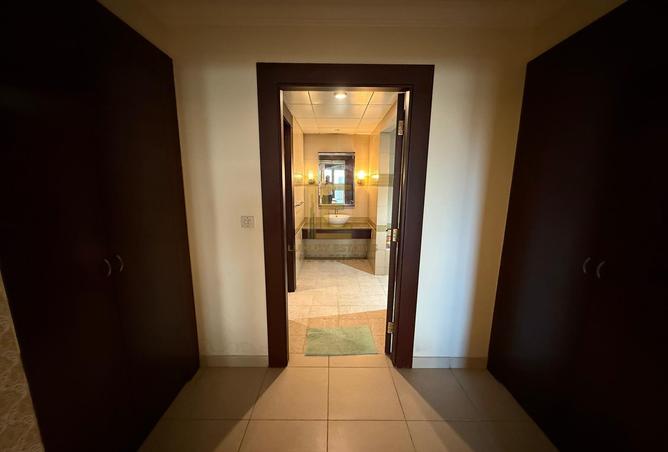 890559 - Property Image 2