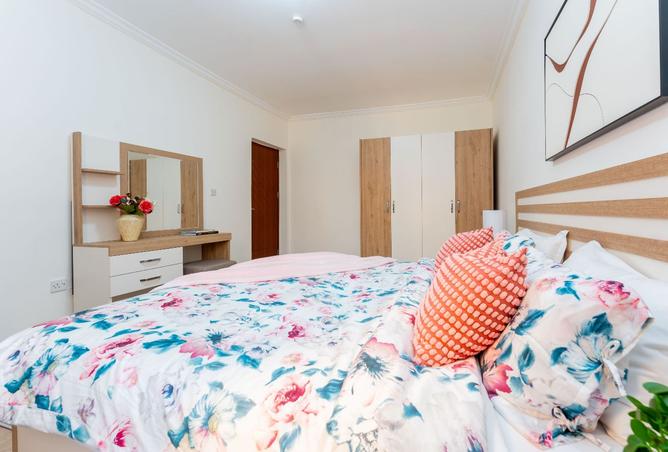 983525 - Property Main Image