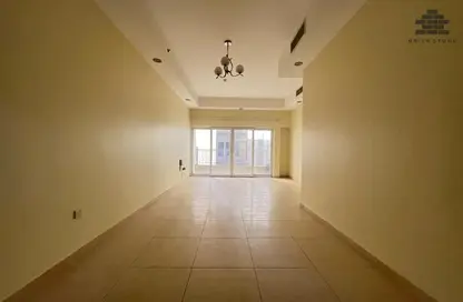 Apartment - 2 Bedrooms - 2 Bathrooms for rent in Anas Street - Fereej Bin Mahmoud North - Fereej Bin Mahmoud - Doha