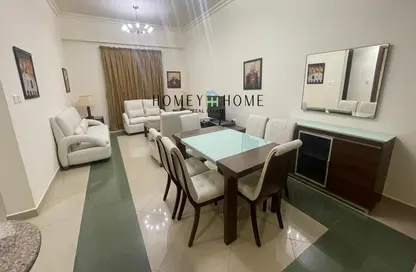 Living / Dining Room image for: Apartment - 1 Bedroom - 1 Bathroom for rent in Musheireb - Musheireb - Doha, Image 1