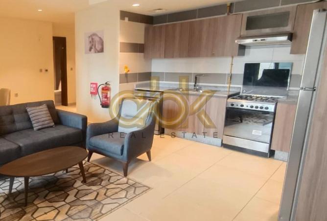 974395 - Property Image 3