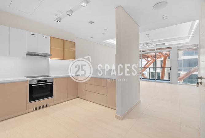 884301 - Property Image 3