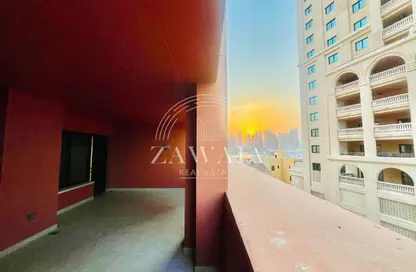 Apartment - 1 Bedroom - 2 Bathrooms for rent in West Porto Drive - Porto Arabia - The Pearl Island - Doha