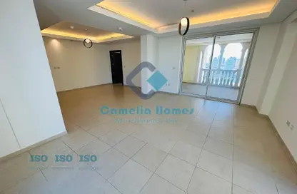 Apartment - 2 Bedrooms - 3 Bathrooms for rent in Viva East - Viva Bahriyah - The Pearl Island - Doha