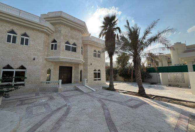 987658 - Property Main Image