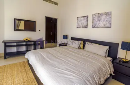 Apartment - 2 Bedrooms - 2 Bathrooms for rent in Lusail Residence - Marina District - Lusail