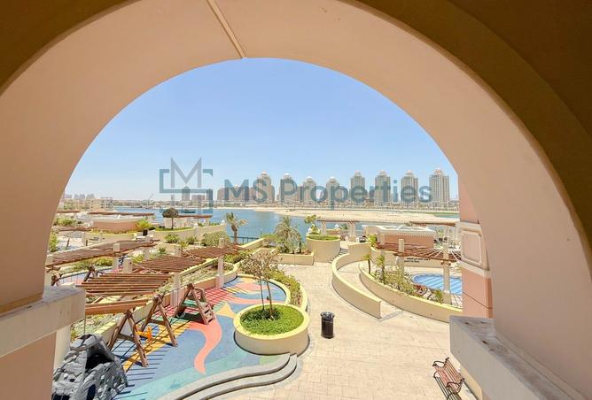 965634 - Property Image 2