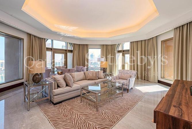 889038 - Property Image 2