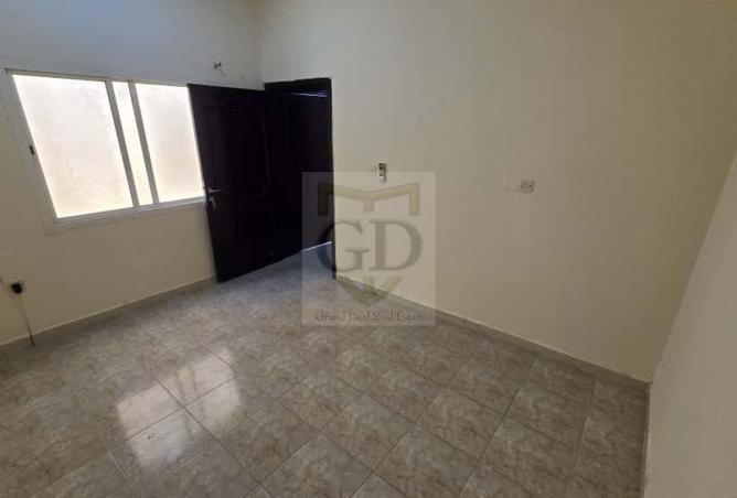 945464 - Property Image 3