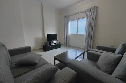 Apartment - 1 Bedroom - 1 Bathroom for rent in Salaja Street - Doha Al Jadeed - Doha