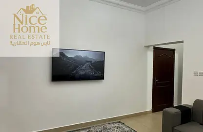 Villa - 6 Bedrooms - 4 Bathrooms for rent in Umm Salal Ali - Doha