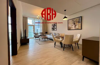Living / Dining Room image for: Apartment - 1 Bedroom - 2 Bathrooms for rent in Marina Residences 195 - Marina District - Lusail, Image 1
